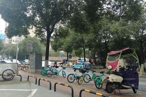 Property grounds - Aishe Apartment Hotel (Changsha University of Science & Technology) (Changsha)