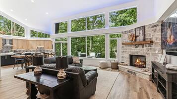 Smart TV, fireplace, video games