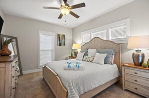 3 bedrooms, desk, free WiFi, bed sheets - Seaside Elegance: Luxury Retreat w/ Golfcart (Panama City Beach)