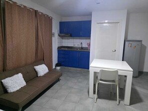 Family Studio, Balcony | In-room safe, blackout drapes, free WiFi, bed sheets - Sol Caribe apartahotel Punta Cana  (Punta Cana)
