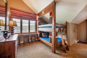 2 Schlafzimmer, Bügeleisen/Bügelbrett, WLAN