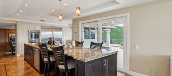 Bouquet Cottage (4-Bedroom Home) with Pool - Pets Allowed by RedAwning