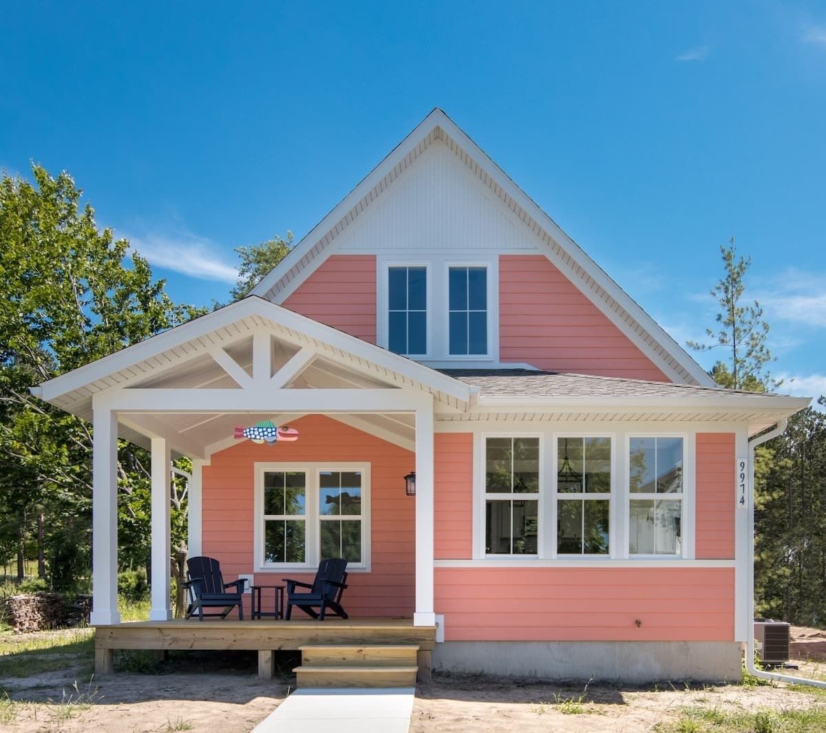 NEW LISTING! Coho Cottage 3-Bedroom Home