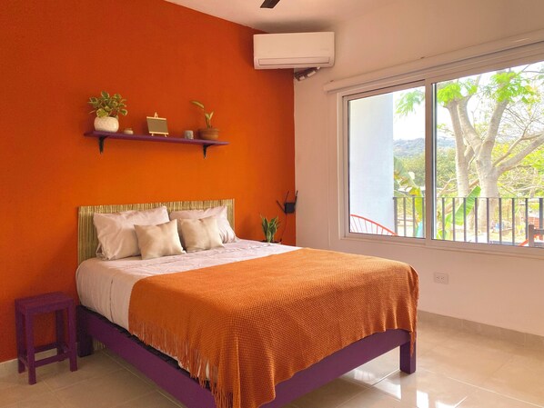 Roupas de cama antialérgicas, edredons de pluma, Wi-Fi de cortesia