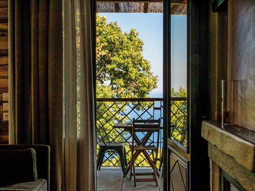 Adama Guesthouse 
