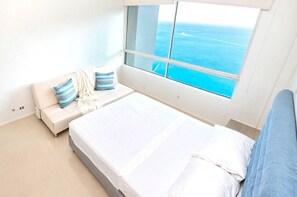 Basic Apartment | Free WiFi - Apartamentos Peñon del Rodadero - Frente al Mar by SOHO  (Santa Marta)