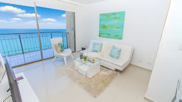 Apartment | Living area