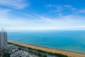 Beach - Aizhihai (Beihai)