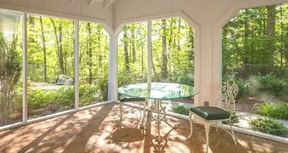 11 Bdrm ~🏠🏡1 Story-40ppl! 2 HOUSES RETREATS, FIRETABLE🔥Lkt Mtn 6acre