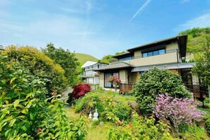 Unclassified image, 3 of 30, button - Vacation Rental Hanatsusuri Izukogen (Ito)