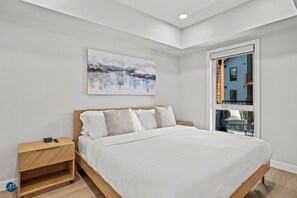 2 quartos, ferros/tábuas de passar roupa, acesso à internet