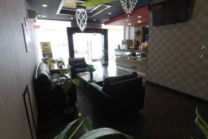 Unclassified image, 5 of 8, button - Nine Days Hotel (Batam)