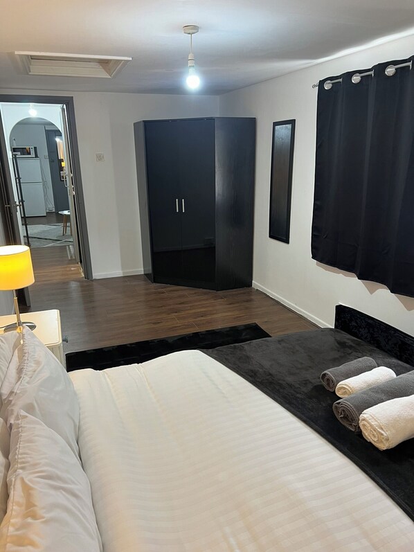 1 bedroom, WiFi, bed sheets