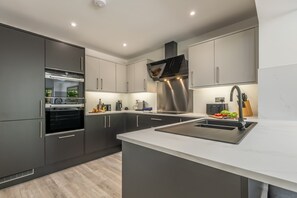 Dishwasher, coffee/tea maker, highchair - Skylark, Burnham Market, Norfolk (Burnham Market)