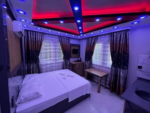 Deluxe Studio Suite, City View | Desk, free WiFi - Gökçe Pension (Bartin)