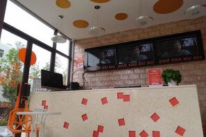 Lobby - Pod Inn Hotel (Kunming Municipal Government Chenggong District) (Kunming)