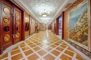 Restaurant - Light Grand Hotel (Fengdu County)