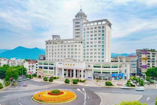 Exterior - Light Grand Hotel (Fengdu County)