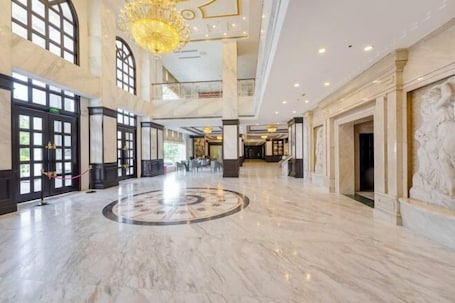 Interior. Light Grand Hotel