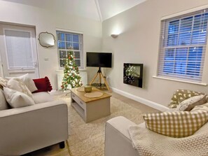 Living area - The Guards Quarters - UK47594 (Silloth)