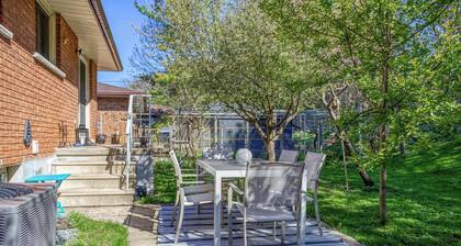 Charming legal one bedroom unit on a quiet street
