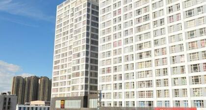 Yushi Hotel