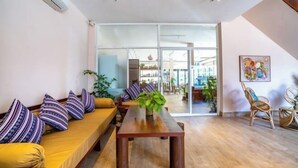 Interior - Bakong Hotel (Siem Reap)