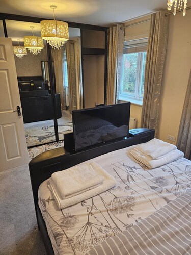 Relaxing Townhouse with spacious interior in Derby near Nottingham