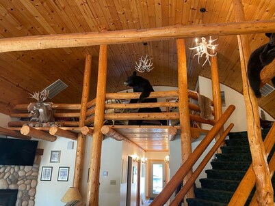 Wild Rivers Whitetails Lodge