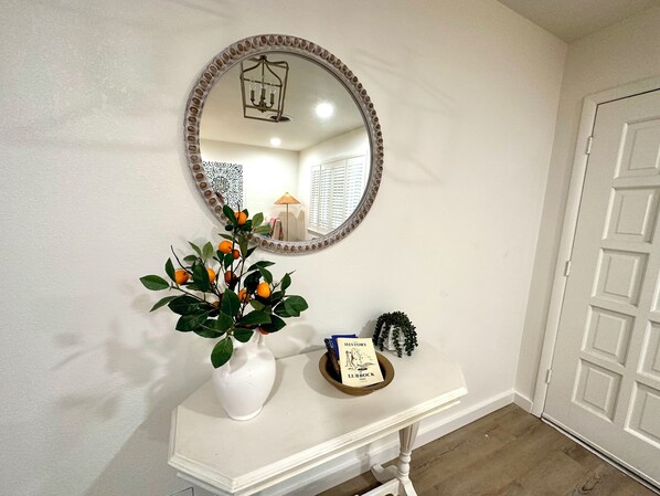 Interior - Viva The Matador! Newly Renovated and Charming 4 Bedroom/2 Bathroom House (Lubbock)