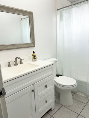 Towels, toilet paper