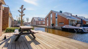 Buiten dineren