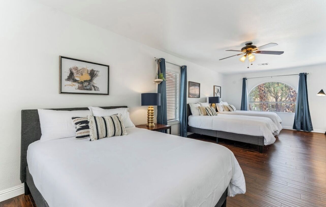 5 Schlafzimmer, Bügeleisen/Bügelbrett, kostenloses WLAN, Bettwäsche