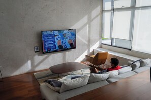 Interior - Luxurious Apartment w/ Charming Lake View in Merida (Merida)