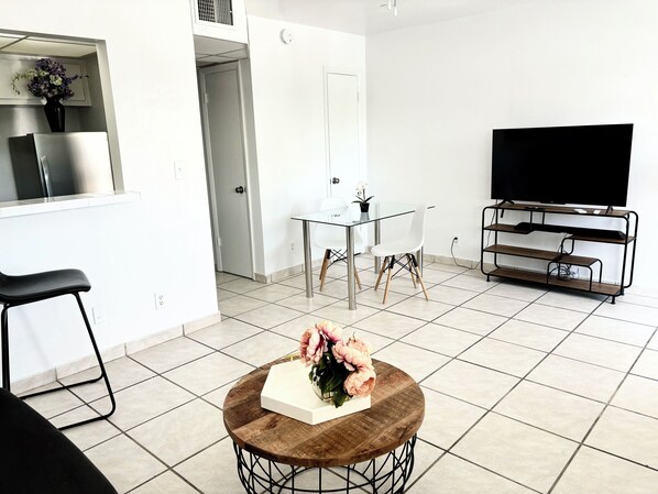 Interior - 811 Harbordale-205 (Fort Lauderdale)