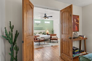 Interior - Luxury Amenity Paradise! Sleeps 18 - Pool, Hot Tub, Game Room, Golf, Fire Pit!
 (Albuquerque)