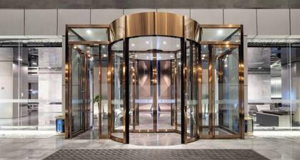 Prince Hotel ( Railway Station&Wanda Plaza)