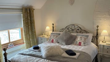 3 dormitorios, tabla de planchar con plancha, wifi y ropa de cama