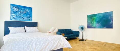 2 bedrooms, bed sheets