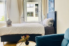 2 bedrooms, bed sheets