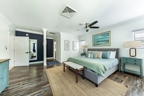 4 bedrooms, desk, iron/ironing board, travel cot - Amazing Bahamas Villa - Private Pool, Outdoor Oasis, Oceanview, Sandy Beach (Nassau)