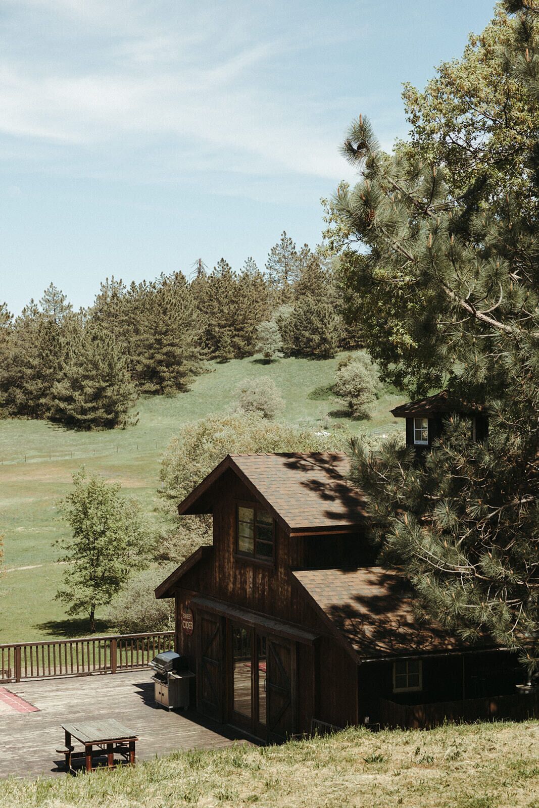 The Rustic Barn at Sacred Mountain 