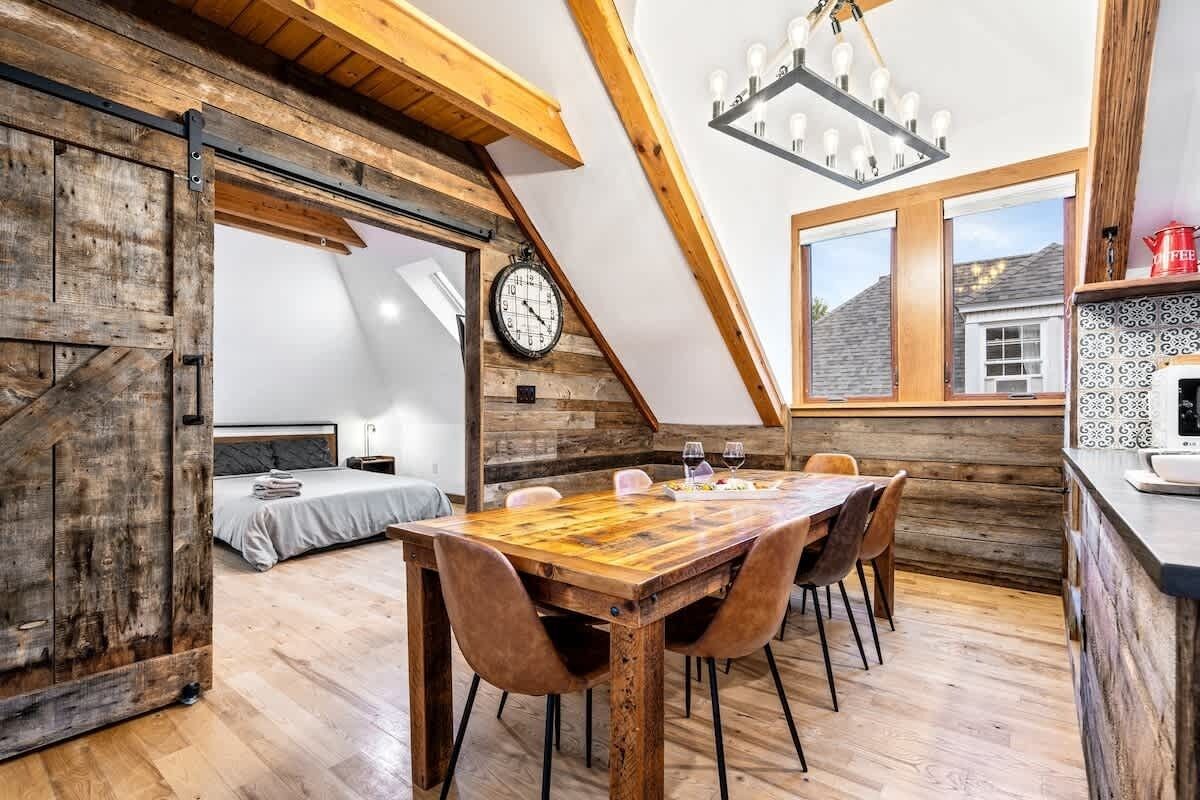 1 bedroom, iron/ironing board, travel cot, free WiFi