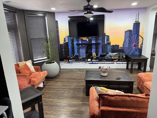 Relaxing Chicago Vibe - Minutes away from major attractions