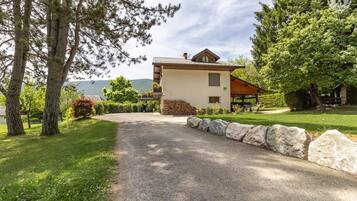 Enceinte de lâhĂ©bergement