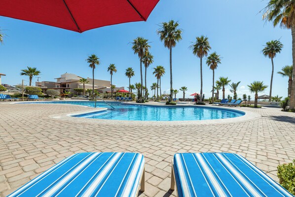 Pool - Marina Pinacate B-506 Premium Ocean View (Puerto Peñasco)