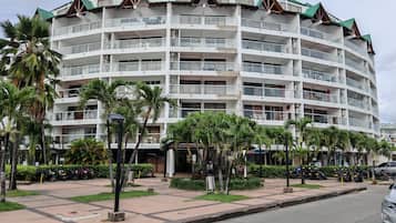 Bagian depan properti