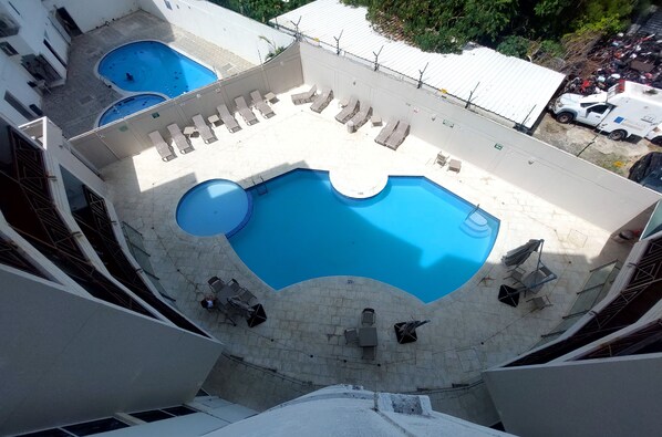 Piscina externa