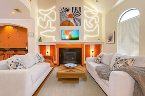 TV, fireplace