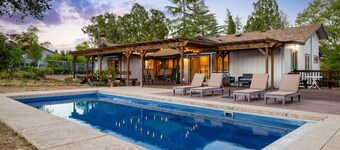 Russian River Wine Country Retreat Near Healdsburg: Heated Pool & Gas Fireplace